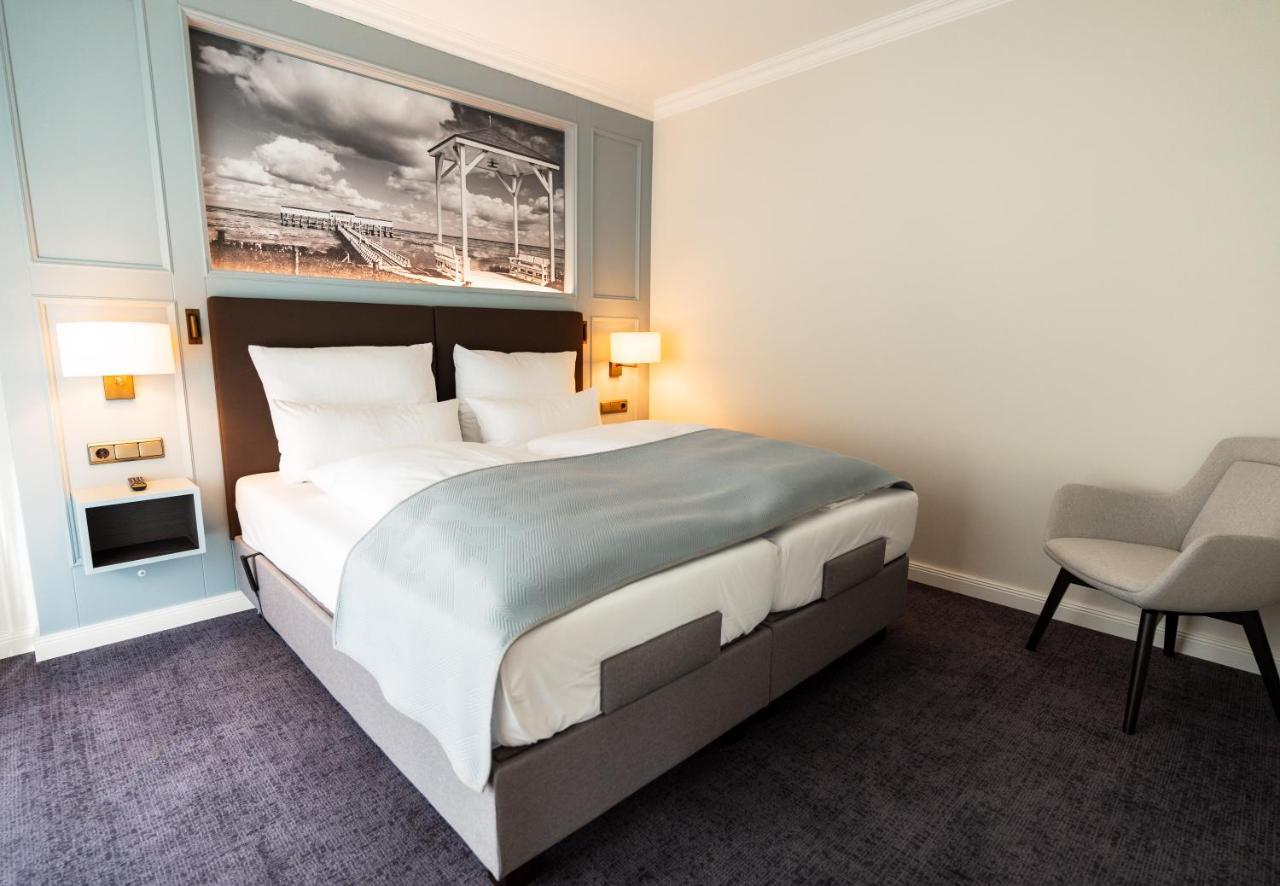 Hotel Strandperle Куксхавен Екстериор снимка