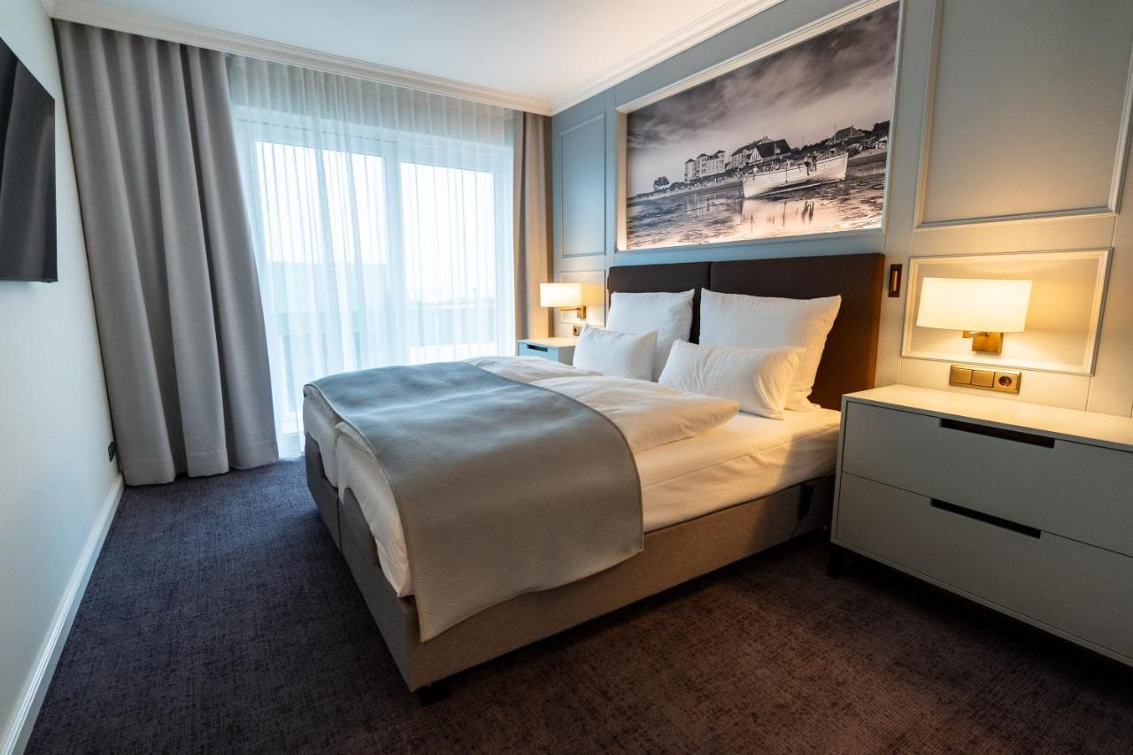 Hotel Strandperle Куксхавен Екстериор снимка