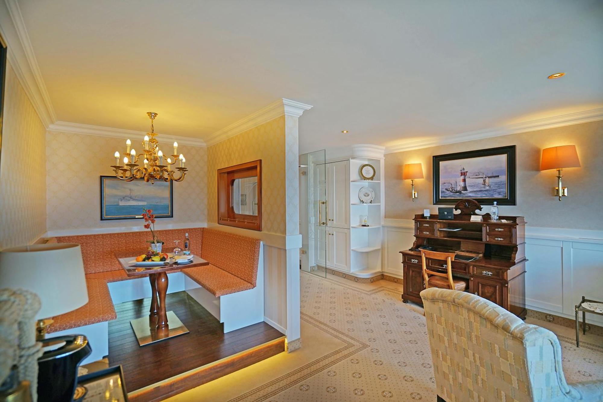 Hotel Strandperle Куксхавен Екстериор снимка